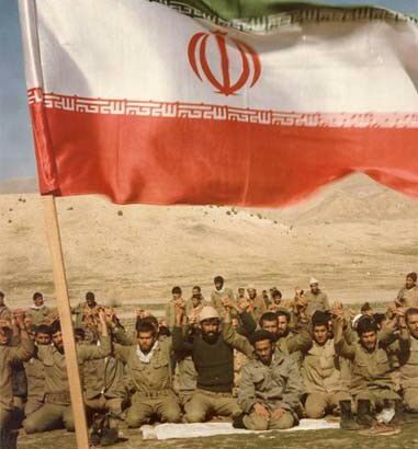 ایران قتلگاه دشمنان ومتجاوزانی است که چشم طمع به این خاک داشته باشند . ایران قتلگاه دشمنان ومتجاوزانی است که چشم طمع به این خاک داشته باشند .