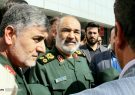 سردار سلامی در بازدید از پایانه مرزی مهران: سردار سلامی در بازدید از پایانه مرزی مهران: