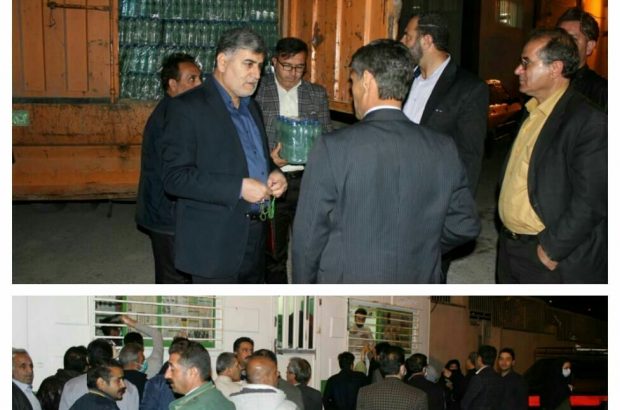 ♦️سردار شاکرمی خبر داد؛ت وزیع دو هزار بسته الکل ویژه ضدعفونی دست در ایلام ♦️سردار شاکرمی خبر داد؛ت وزیع دو هزار بسته الکل ویژه ضدعفونی دست در ایلام