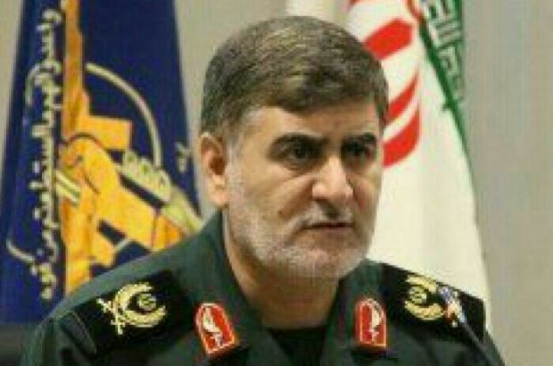فرمانده سپاه امیرالمومنین ع ایلام : سپاه همیشه درکنار مردم خواهد ماند