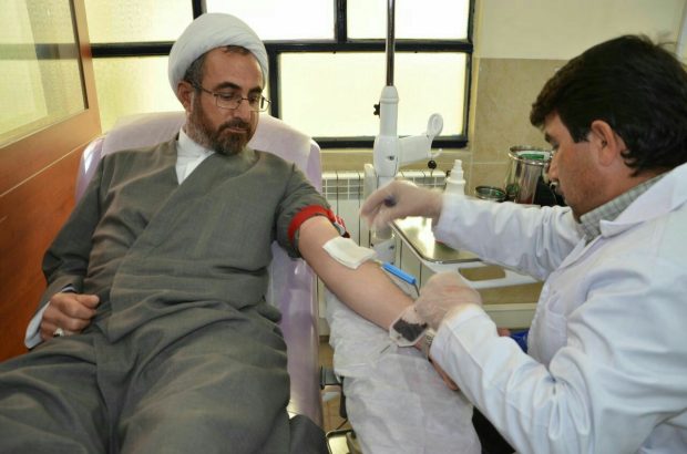 امام جمعه ایلام نماد یک انسان باتقوا و کامل مردمی است