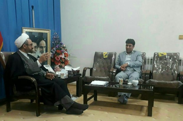 مدیرکل فرهنگ و ارشاد اسلامی ایلام: امام جمعه ایلام در عمل نشان داده است تعطیلی در کارشان نیست مدیرکل فرهنگ و ارشاد اسلامی ایلام: امام جمعه ایلام در عمل نشان داده است تعطیلی در کارشان نیست