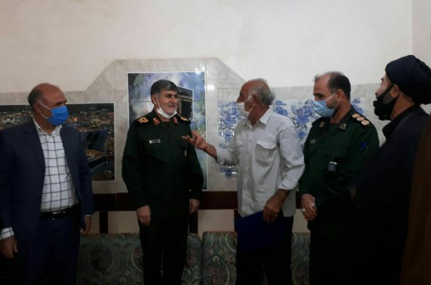 سردار شاکرمی: خدمت به خانواده های شهدا و جانبازان، کاری ارزشمند و عبادت است.