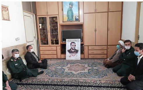 از جان گذشتگی، ايثار و شهادت طلبی ویژگی بارز کارکنان سپاه حفاظت فرودگاه از جان گذشتگی، ايثار و شهادت طلبی ویژگی بارز کارکنان سپاه حفاظت فرودگاه