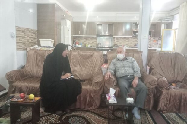 مردی با غمی بزرگ و گلایه ای به حق مردی با غمی بزرگ و گلایه ای به حق