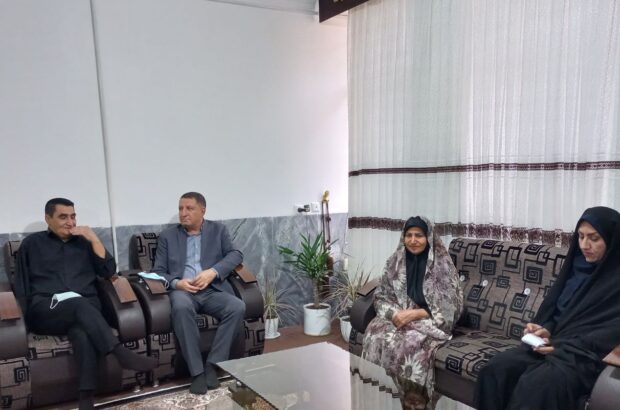 روایتی از رزمنده ای که دستش را در جبهه جا گذاشت و آن را معامله با خدا می داند روایتی از رزمنده ای که دستش را در جبهه جا گذاشت و آن را معامله با خدا می داند
