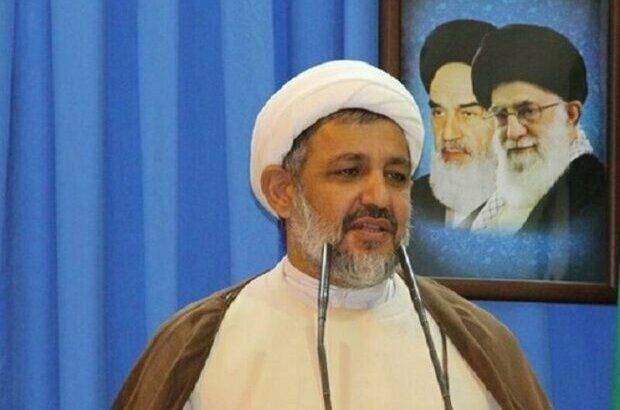 امام جمعه موقت ایلام:  تنها راه برون‌رفت از شرایط فعلی انتخاب مدیران جهادی است
