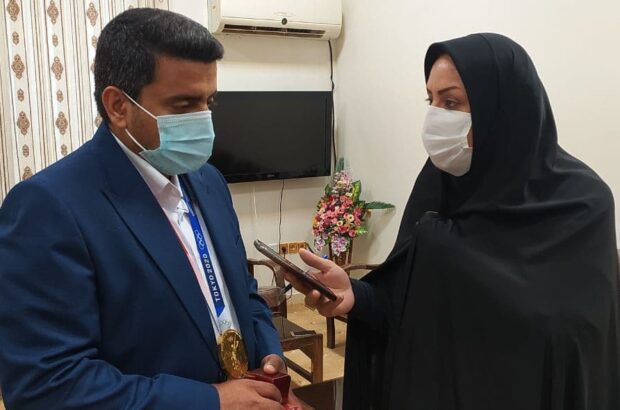 تبریک روز خبرنگار توسط قهرمان المپیکی ایلام تبریک روز خبرنگار توسط قهرمان المپیکی ایلام