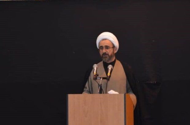 نماینده مقام معظم رهبری در ایلام : حوادث افغانستان نشان دهنده افول ابرقدرتی آمریکا است/ اعتماد به غرب همانند تکیه بر خانه عنکبوت است نماینده مقام معظم رهبری در ایلام : حوادث افغانستان نشان دهنده افول ابرقدرتی آمریکا است/ اعتماد به غرب همانند تکیه بر خانه عنکبوت است