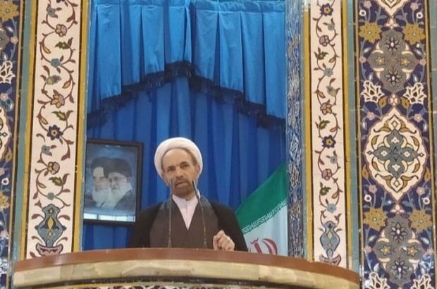 امام جمعه موقت ایلام: رعایت اخلاق، انصاف و عدالت در بازنشر مطالب فضای مجازی بسیاری ضروری است امام جمعه موقت ایلام: رعایت اخلاق، انصاف و عدالت در بازنشر مطالب فضای مجازی بسیاری ضروری است
