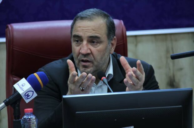 استاندار ایلام: باید به قبور شهدا به عنوان قبله گاه مردم ایران و جهان اسلام نگاه کنیم استاندار ایلام: باید به قبور شهدا به عنوان قبله گاه مردم ایران و جهان اسلام نگاه کنیم