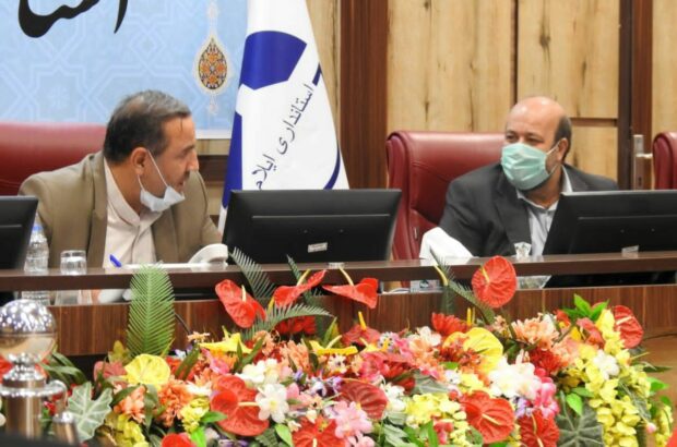 استاندار ایلام در کارگروه تنظیم بازار: تیم های بازرسی از بازار در تا پایان تعطیلات شب عید فعال باشند/میوه ی تنظیم بازار شب عید با بالاترین میزان در حال عرضه به مردم است. استاندار ایلام در کارگروه تنظیم بازار: تیم های بازرسی از بازار در تا پایان تعطیلات شب عید فعال باشند/میوه ی تنظیم بازار شب عید با بالاترین میزان در حال عرضه به مردم است.