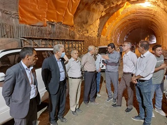 مسیر دهلران به اندیمشک به بزرگراه تبدیل می شود مسیر دهلران به اندیمشک به بزرگراه تبدیل می شود