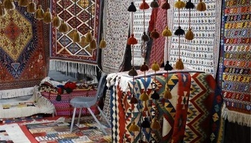 ۱۱۰ غرفه صنایعدستی ویژه اربعین در ایلام برپا شد ۱۱۰ غرفه صنایعدستی ویژه اربعین در ایلام برپا شد