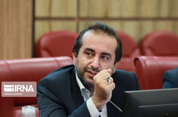 بزودی تغییرات در شهرداری ایلام آغاز می شود /  بزرگترین معضل و مشکل شهرداری ایلام بدهی و مطالبات گذشته است/ دررابطه با کار مردم با کسی تعارف نداریم