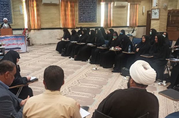 کرامت زن در جمهوری اسلامی ایران همیشه مورد توجه بوده است/بحث اصلی دشمن اسلام است کرامت زن در جمهوری اسلامی ایران همیشه مورد توجه بوده است/بحث اصلی دشمن اسلام است