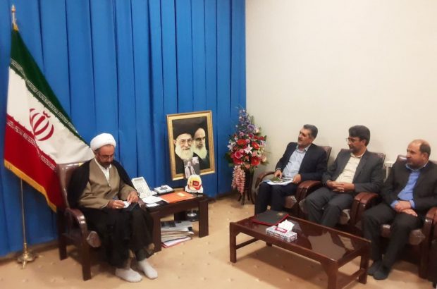 دشمن دنبال تغییر افکار جوانان و نوجوانان است/به مسئله فرهنگی باید خیلی جدی توجه شود