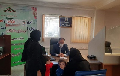 مشکلات ۵۰ نفر از خانواده‌های شهدا و ایثارگران ایلام در ملاقات عمومی بررسی شد