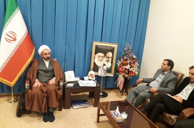 امام جمعه ایلام در دیدار با مدیرکل اداره کل نوسازی توسعه و تجهیز مدارس استان: خدمات ماندگار خیرین مدرسه ساز مصداق عینی صدقه جاریه است