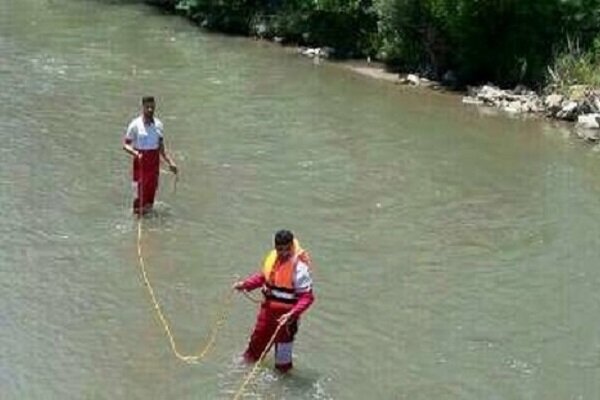 رئیس اورژانس ایلام از فوت یک نفر در مهران بر اثر سیلاب خبر داد رئیس اورژانس ایلام از فوت یک نفر در مهران بر اثر سیلاب خبر داد