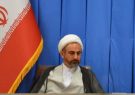 امام جمعه ایلام تاکید کرد: مطالبات کارگران شهرداری باید به روز پرداخت شود