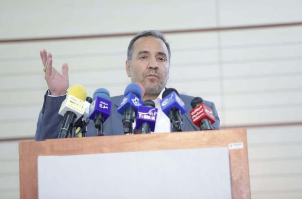 استاندار ایلام تاکید کرد: استان ایلام افتخار خادمی زوار اربعین و عتبات عالیات را دارد