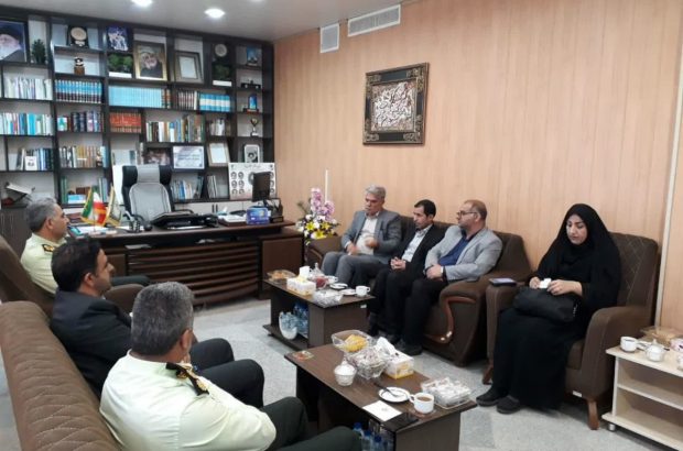 سردار سلمانی فرمانده انتظامی استان تاکید کرد: انتقاد را با دیده منت قبول می کنیم اما توهین پذیرفته نیست سردار سلمانی فرمانده انتظامی استان تاکید کرد: انتقاد را با دیده منت قبول می کنیم اما توهین پذیرفته نیست