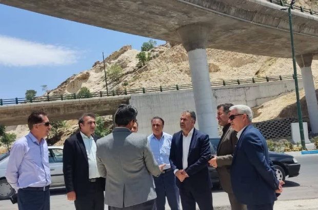 معاون هماهنگی استاندار ایلام خبر داد: زیرگذر میدان ارغوان با پیشرفت فیزیکی ۸۵ درصد ایام اربعین زیر بار ترافیک می رود معاون هماهنگی استاندار ایلام خبر داد: زیرگذر میدان ارغوان با پیشرفت فیزیکی ۸۵ درصد ایام اربعین زیر بار ترافیک می رود