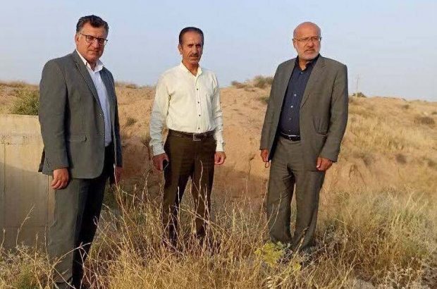 فرماندار ویژه دهلران خبر داد: اجرای کشت گلخانه ای در ۳۲ هکتار اراضی روستای برم دهلران فرماندار ویژه دهلران خبر داد: اجرای کشت گلخانه ای در ۳۲ هکتار اراضی روستای برم دهلران