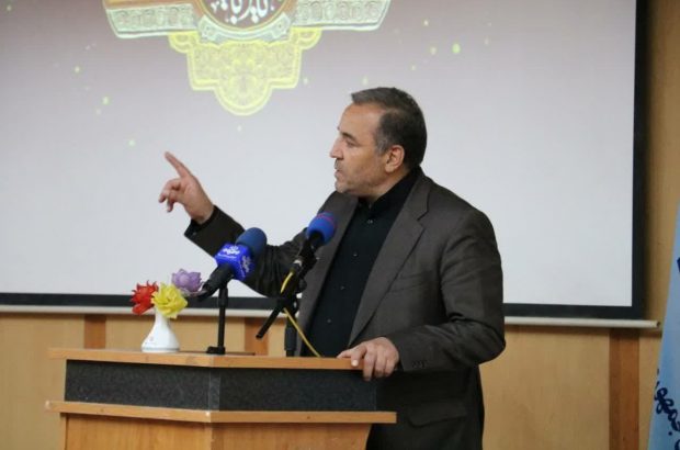 صدا و سیما حافظ هویت اسلامی مردم که برگرفته از اعتقادات دینی، فرهنگی و سیاسی است؛ می باشد صدا و سیما حافظ هویت اسلامی مردم که برگرفته از اعتقادات دینی، فرهنگی و سیاسی است؛ می باشد