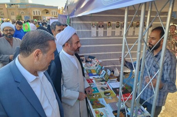 باید جشن اعیاد و میلاد نیز با حرارت و نشاط بیشتری اجرا شود باید جشن اعیاد و میلاد نیز با حرارت و نشاط بیشتری اجرا شود
