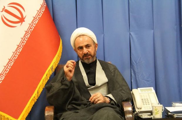 حضور متکدیان در سطح شهر آسیبزا است و باید برای آنها چاره اندیشی شود حضور متکدیان در سطح شهر آسیبزا است و باید برای آنها چاره اندیشی شود
