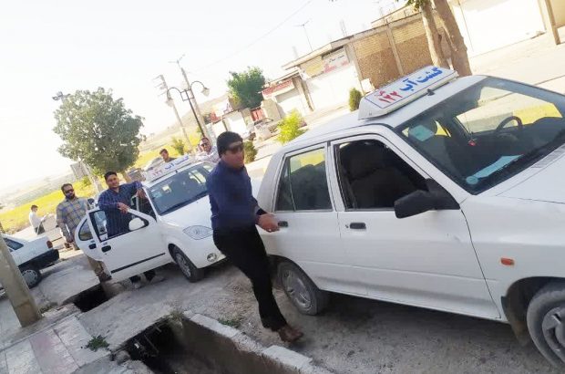 مدیرعامل آبفای استان هشدار داد: آب مشترکین پرمصرف قطع می شود مدیرعامل آبفای استان هشدار داد: آب مشترکین پرمصرف قطع می شود
