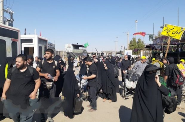 امروز ورود ۹۳ هزار زائر به کشور از طریق مرز مهران امروز ورود ۹۳ هزار زائر به کشور از طریق مرز مهران