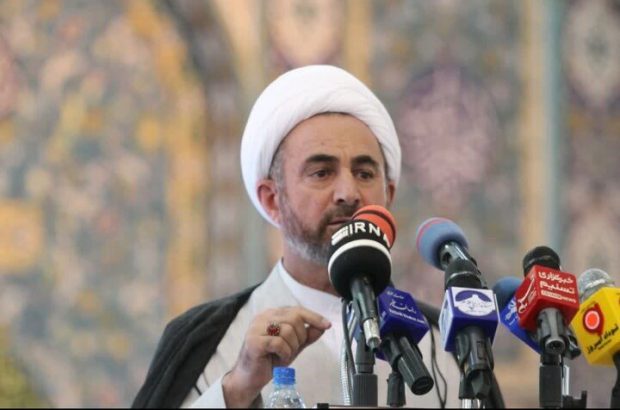 آینده کشور دست دانش آموزان است باید با تقویت باورهای مذهبی زمینه رشد بیش از پیش آنان مهیا شود