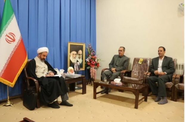 برنامه های اشتغال آفرینی کمیته امداد برای توانمندسازی خانواده ها امیدبخش و نیازمند تقویت و توسعه بیشتر است