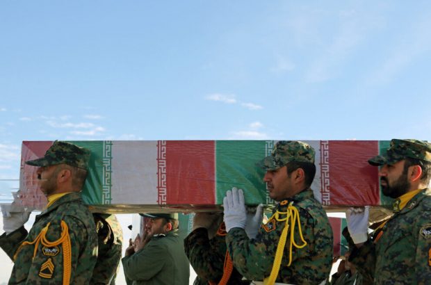 تشییع پیکر پاک چهار شهید گمنام همزمان با شهادت حضرت زهرا (س) در ایلام تشییع پیکر پاک چهار شهید گمنام همزمان با شهادت حضرت زهرا (س) در ایلام