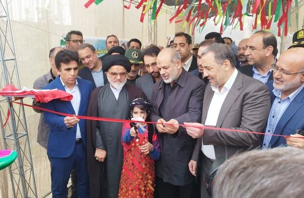 نمایشگاه توانمندی های عشایر دهلران با حضور وزیر کشور افتتاح شد