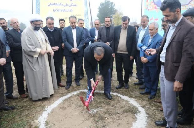 رسانه های ما رسانه های توانمندی هستند/ اصحاب قلم باید قلمشان را از غلاف بیرون بکشند و به عنوان یک شمشیر به جنگ رسانه ای استکبار بیایند