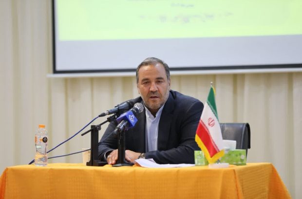 امروز باید با تحلیل و تبیین دندان طمع دشمن را با انتخابات بکشیم امروز باید با تحلیل و تبیین دندان طمع دشمن را با انتخابات بکشیم