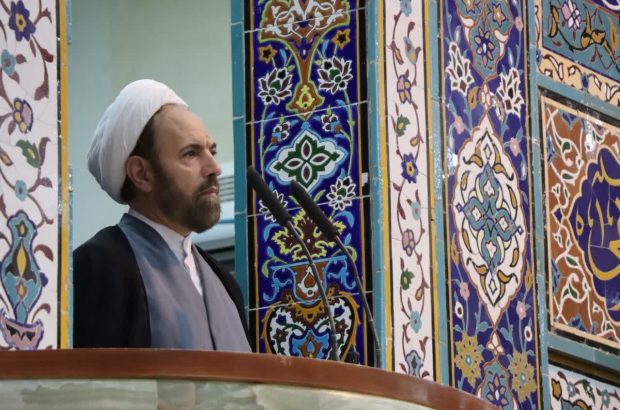 اینکه وزیر کشور بفرماید عکس بگیرید و ما حامی هستیم، این اشتباه است این مردم را به جان هم انداختن است