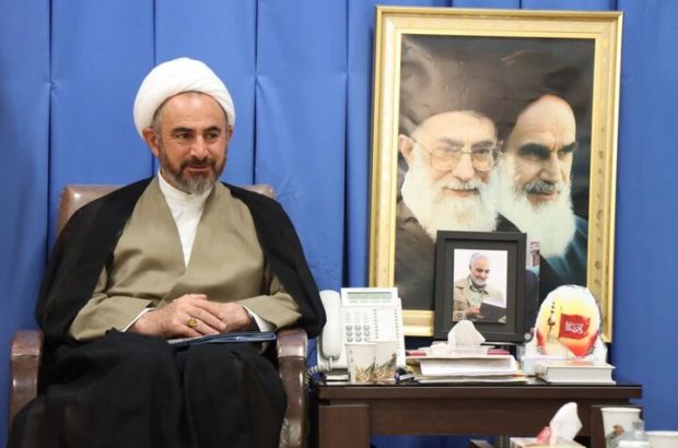همه افراد باید پرداخت مالیات را برای خود یک تکلیف بدانند