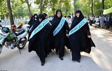 نمی شود که تمام بار حجاب بر روی دوش نیروی انتظامی باشد و هیچ دستگاهی در این نبرد فرهنگی به وظیفه ذاتی خود عمل نکند و هیچ هزینه ای ندهد نمی شود که تمام بار حجاب بر روی دوش نیروی انتظامی باشد و هیچ دستگاهی در این نبرد فرهنگی به وظیفه ذاتی خود عمل نکند و هیچ هزینه ای ندهد