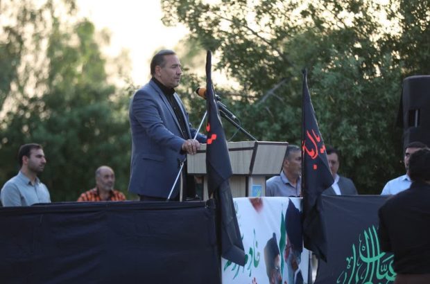 نهال انقلاب امروز به درخت تناور و تنومندی تبدیل شده و تلاش دشمنان بی‌ثمر است