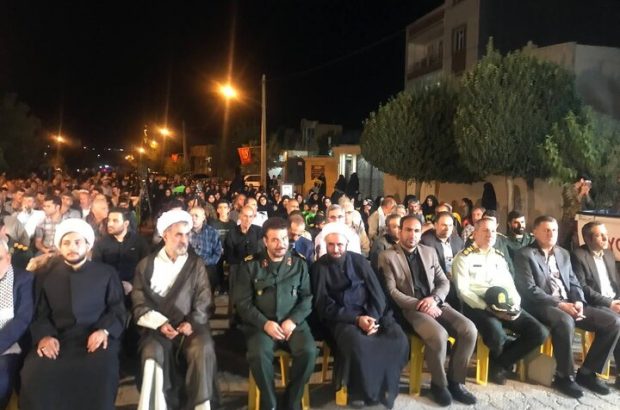 یادواره حماسه آفرینان «تنگه کوشک» در ایوان برگزار شد یادواره حماسه آفرینان «تنگه کوشک» در ایوان برگزار شد