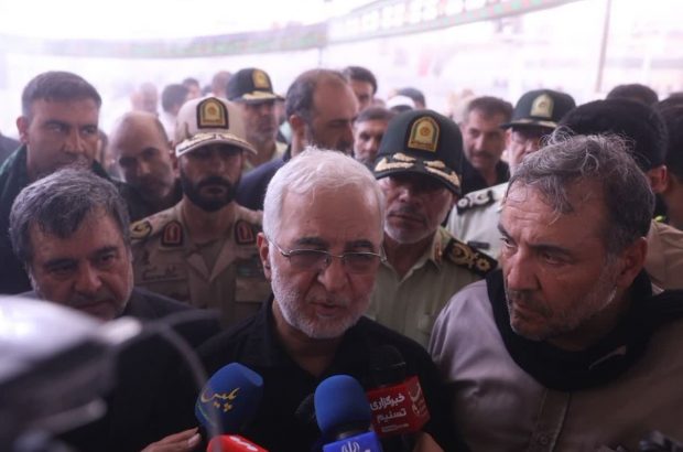 از همه دست اندرکاران ستاد مرکزی اربعین و استانها قدردانی میشود از همه دست اندرکاران ستاد مرکزی اربعین و استانها قدردانی میشود
