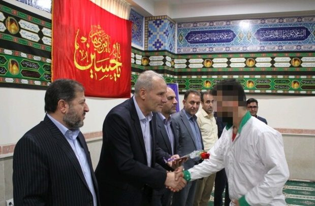 آزادی ۱۰ زندانی ایلامی جرائم غیرعمد در روزهای پایانی ماه صفر آزادی ۱۰ زندانی ایلامی جرائم غیرعمد در روزهای پایانی ماه صفر