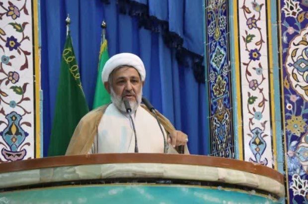 کسانی که در فتنه ۸۸ و فتنه های دیگر نقش کلیدی داشتند را نمی توان براساس کلمه وفاق به میدان خدمت آورد کسانی که در فتنه ۸۸ و فتنه های دیگر نقش کلیدی داشتند را نمی توان براساس کلمه وفاق به میدان خدمت آورد