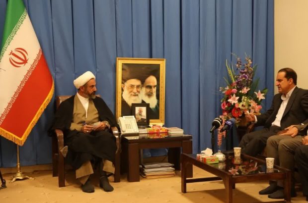 در خدمت مردم بودن بهترین عبادت است، استان دارای نیروهای باتجربه است و باید شایسته ترین ها برای استان گلچین شوند/باید از ظرفیت های خدادادی استان استفاده شود