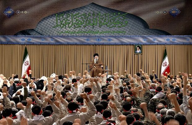 روحیه بسیجی بر آمریکا و رژیم صهیونیستی غلبه می‌کند